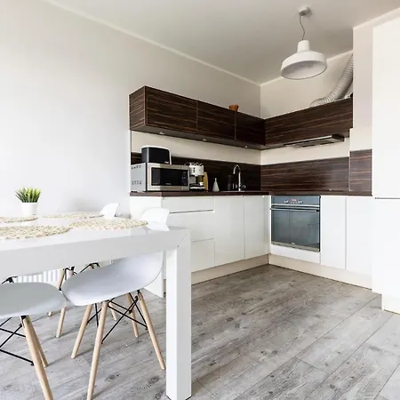 Apartment River View Motlawa Gdansk By Renters *