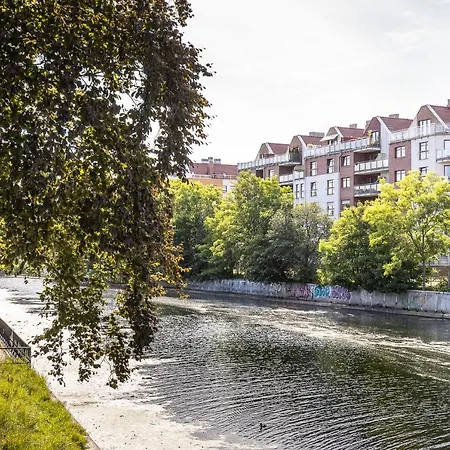 Apartment River View Motlawa Gdansk By Renters